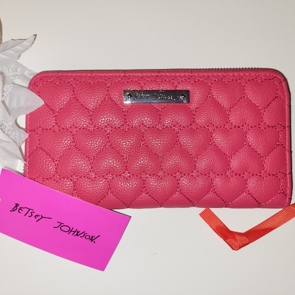 Betsey Johnson Handbags - ❤Betsey Johnson red heart wallet with zipper in an all occasion gift box.